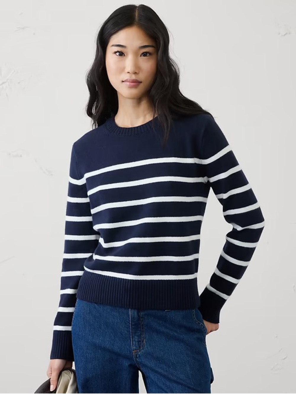 NWT BANANA REPUBLIC PERFECTLY SOFT CREW-NECK SWEATER